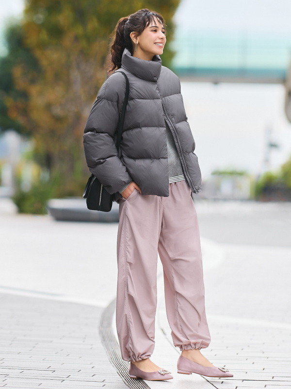 OEM Oversized Women Casual Trousers Fit Girl Parachute Pants Women Low  Waist Custom Color Plain Baggy Cargo Parachute Pants - China New Design  Denim Pant and Chinese Women Casual Pant price