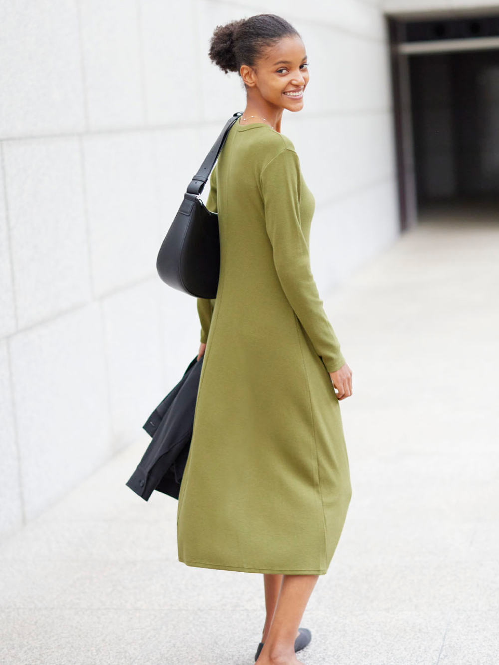 Shop looks for「RIBBED LONG SLEEVE FLARE DRESS」