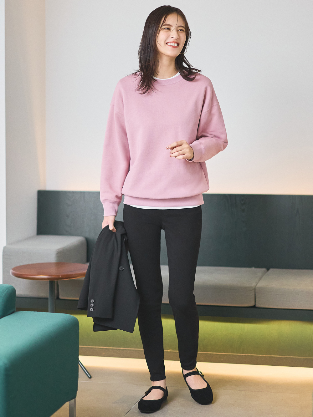 Shop looks for「Ultra Stretch Leggings Pants、Smooth Cotton Relaxed Crew Neck  Sweater」