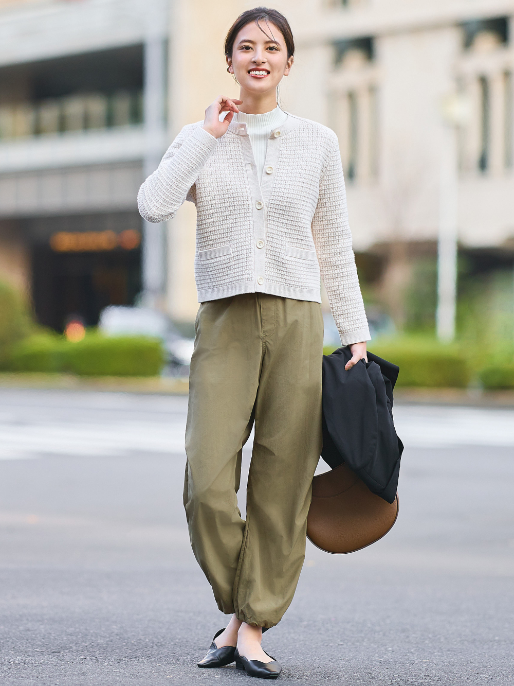 Styling ideas using 「KNITTED SHORT JACKET、PAINTER PANTS (INSEAM