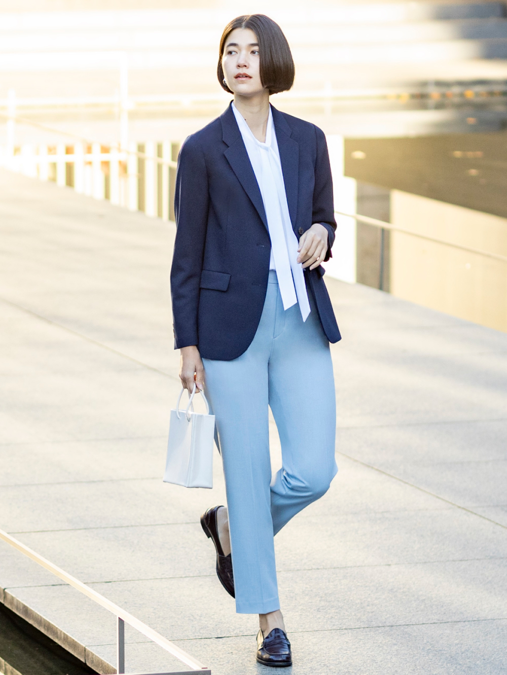 ANKLE PANTS - Light blue