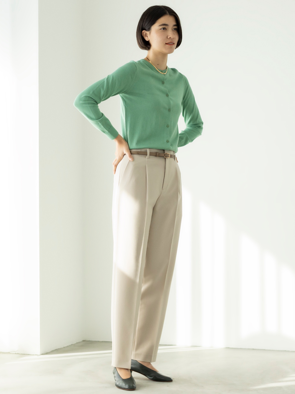 Check styling ideas for「Rayon Short-Sleeve Blouse、Wide Straight