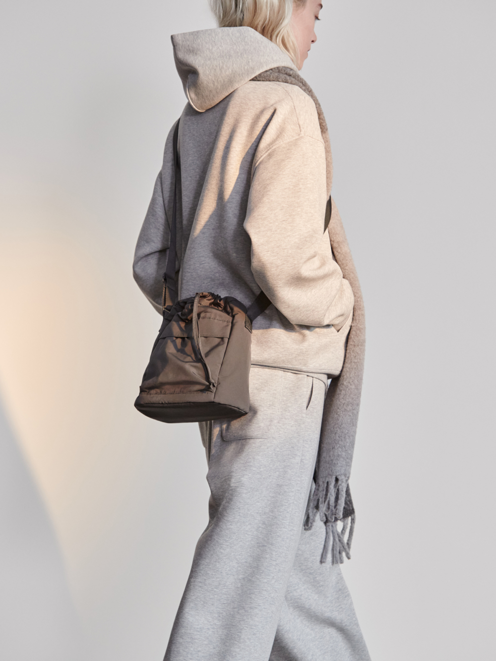 UNIQLO : C MINI SHOULDER BAG | UNIQLO AU UNIQLO : C MINI SHOULDER BAG | UNIQLO AU
