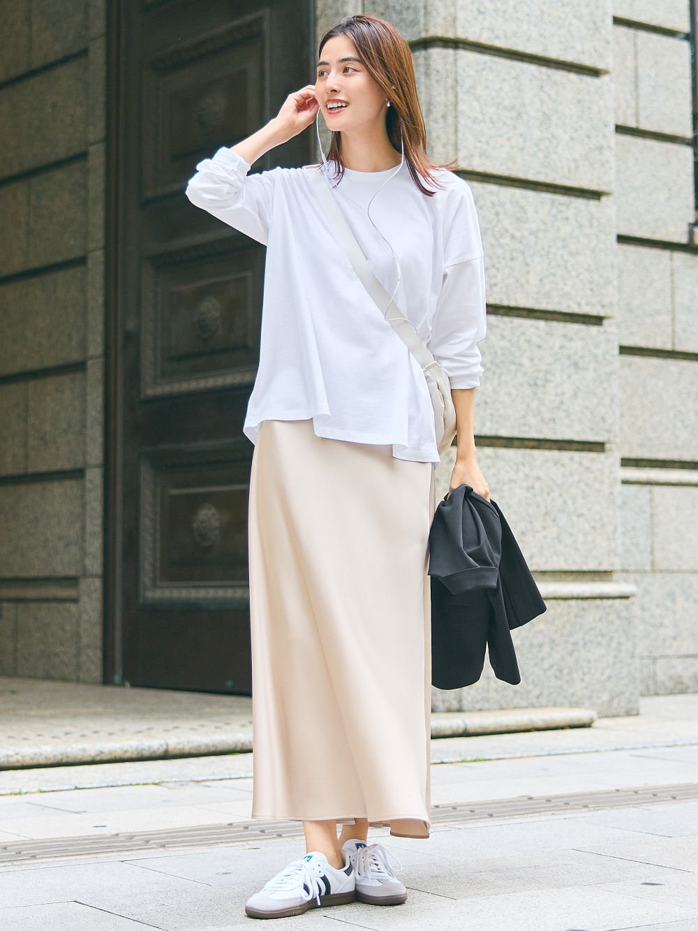 Styling ideas using SOUFFLE YARN CREW NECK SWEATER SATIN SKIRT UNIQLO HONG KONG MACAU