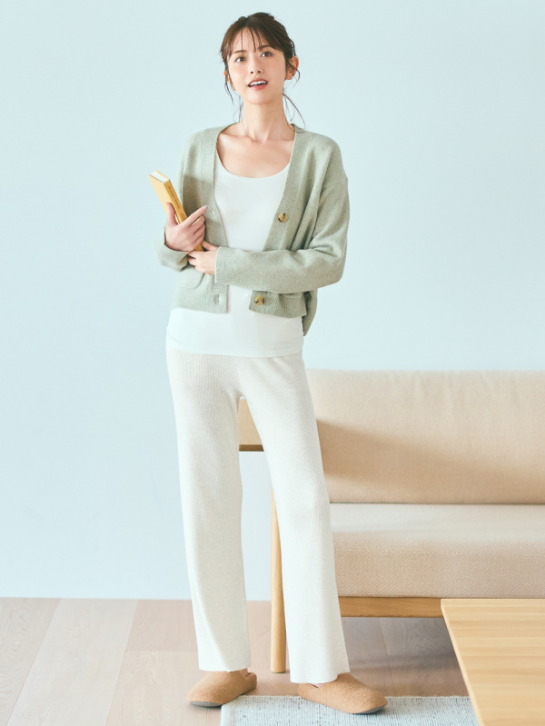 @*ー様 LOUIS VUITTON コットン 長袖 シャツ M 女裝柔軟舒膚V領短版開襟外套(長袖) | UQ 搜尋