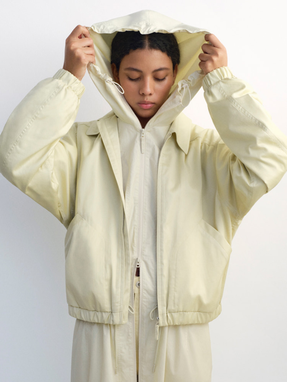 UNIQLO ジップアップショートブルゾン+ ユニクロ公式 | ジップアップショートブルゾン