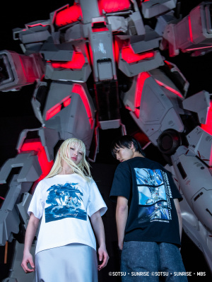 styling Gundam UT Graphic T-Shirts