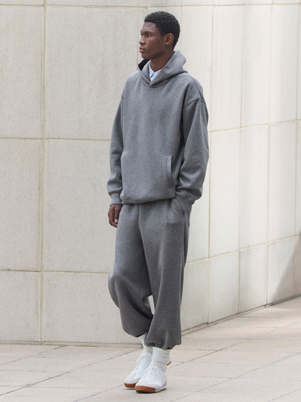 SWEAT OVERSIZED PULLOVER HOODIE | UNIQLO IN