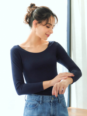 HEATTECH T-Shirt | Scoop Neck