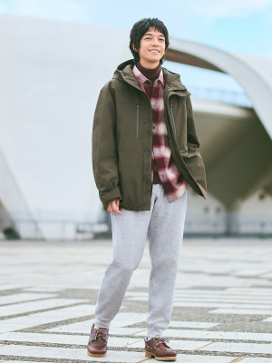 ユニクロ公式 | ハイブリッドダウンパーカ