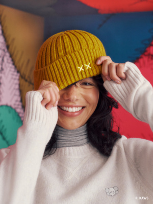 Unisex KAWS WINTER HEATTECH Beanie | UNIQLO US display picture 2