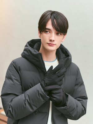 ユニクロ公式 | シームレスダウンパーカ