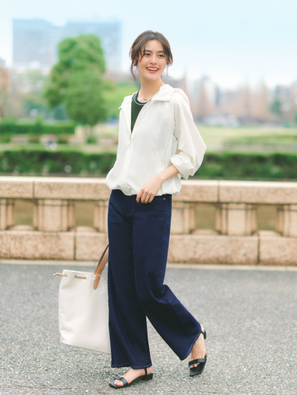 9日まで‼️感動ジャケット+感動パンツ+レーヨンブラウス+パンプス+トートバッグ 感動ジャケット、レーヨンブラウス/プリントを使った着こなし