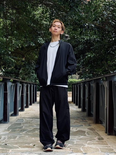 男女通用超彈性運動外套UNIQLO HONG KONG & MACAU