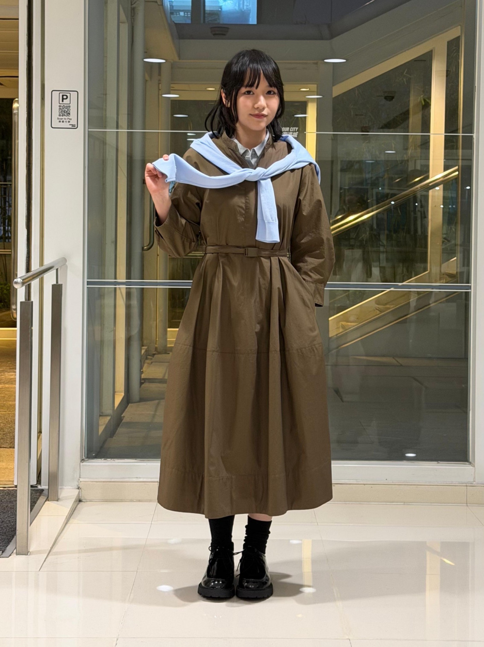 Check styling ideas for「Cotton Volume Sleeve Dress」| UNIQLO TH