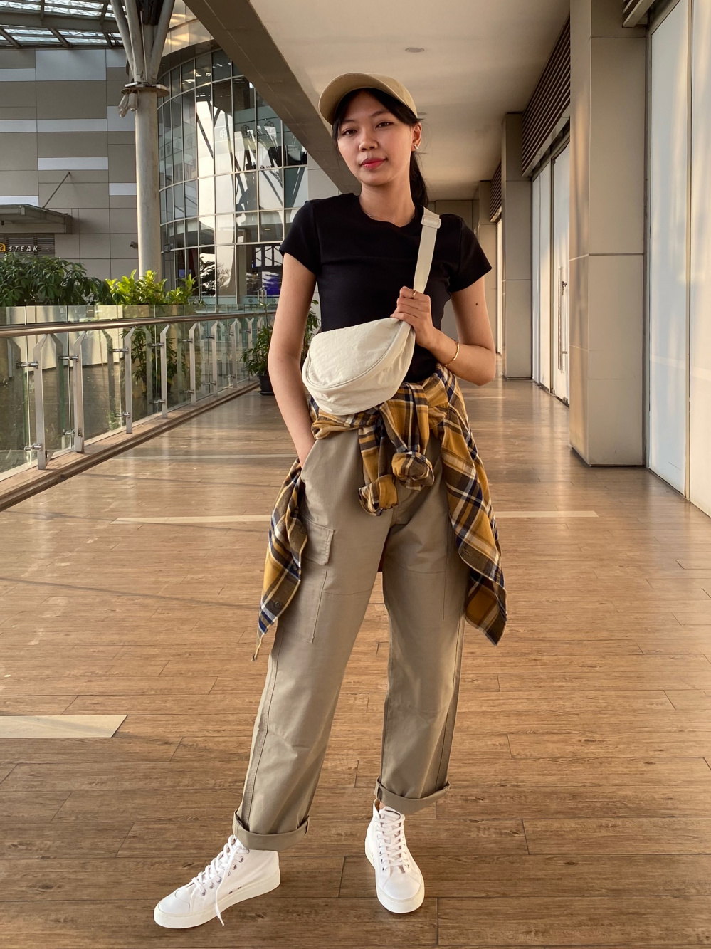 Check styling ideas for「Cargo Pants」