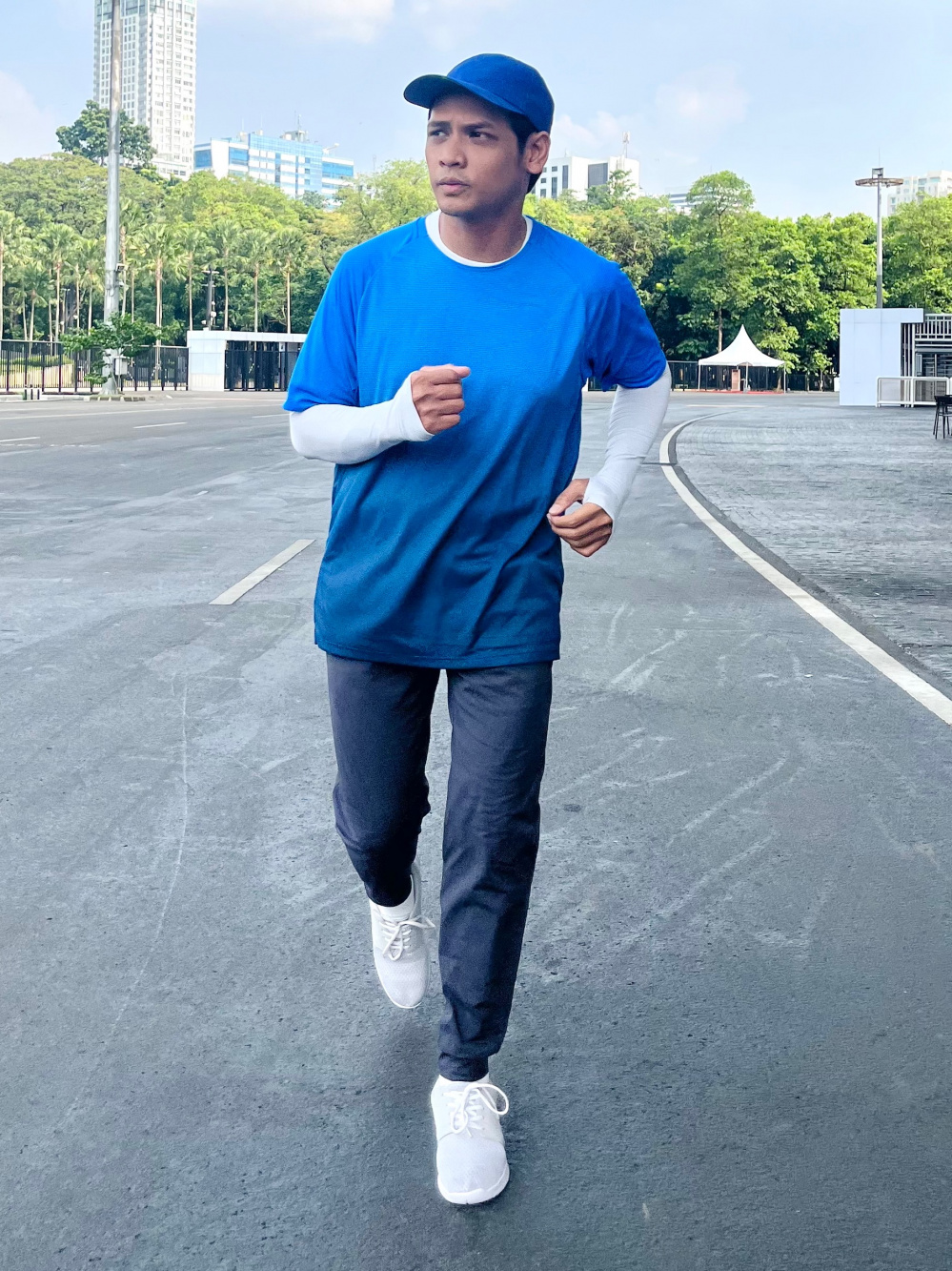 check-styling-ideas-for-dry-ex-crew-neck-short-sleeve-t-shirt-light