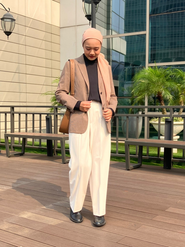 Temukan Ide Styling Baru Wanita Stylehint Uniqlo Id