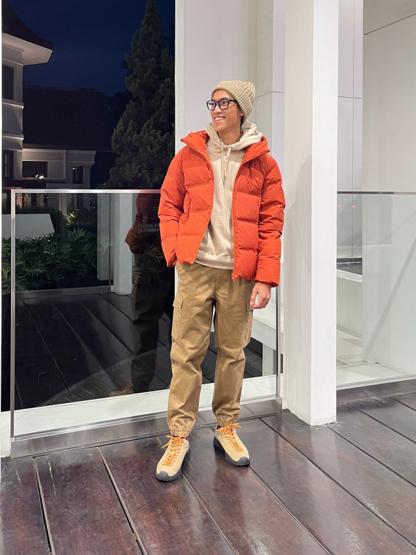 Uniqlo hot sale orange parka