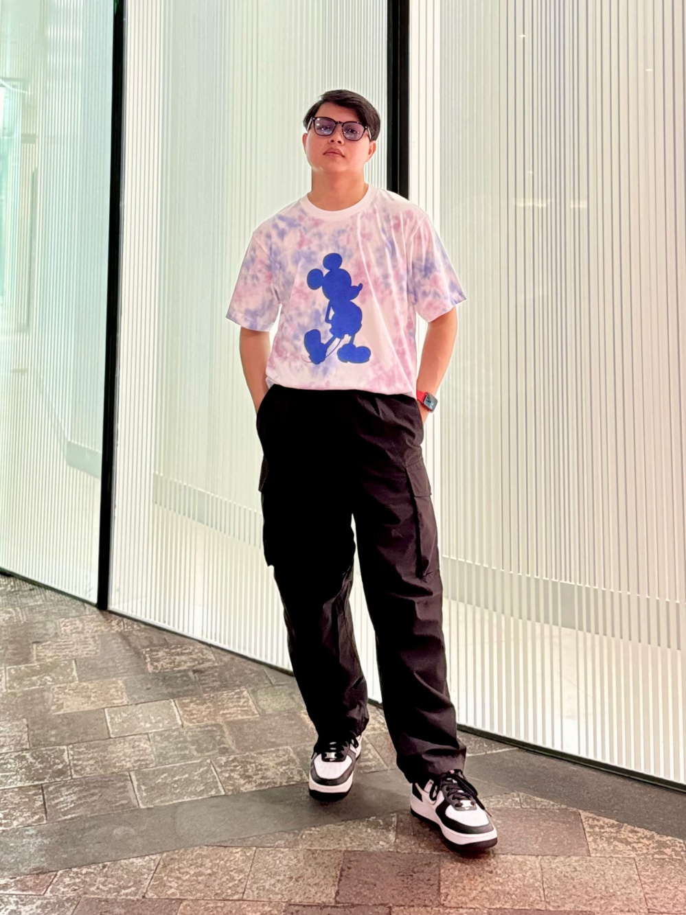 Check styling ideas for「Keith Haring Subway Drawings Oversized UT (Short  Sleeve Graphic T-Shirt)、Wide Fit Parachute Cargo Pants」