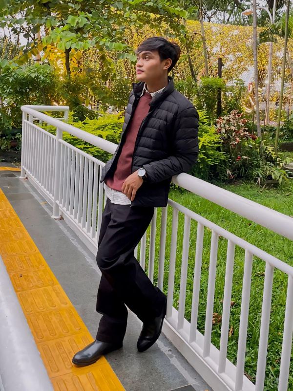 MEN'S ULTRA LIGHT DOWN JACKET | UNIQLO SG