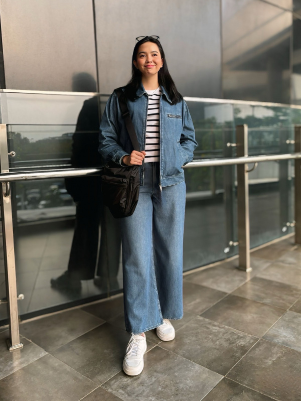 Y2K FLARED JEANS DENIM by UNIQLO 00s archive UNIQLO flare denim 