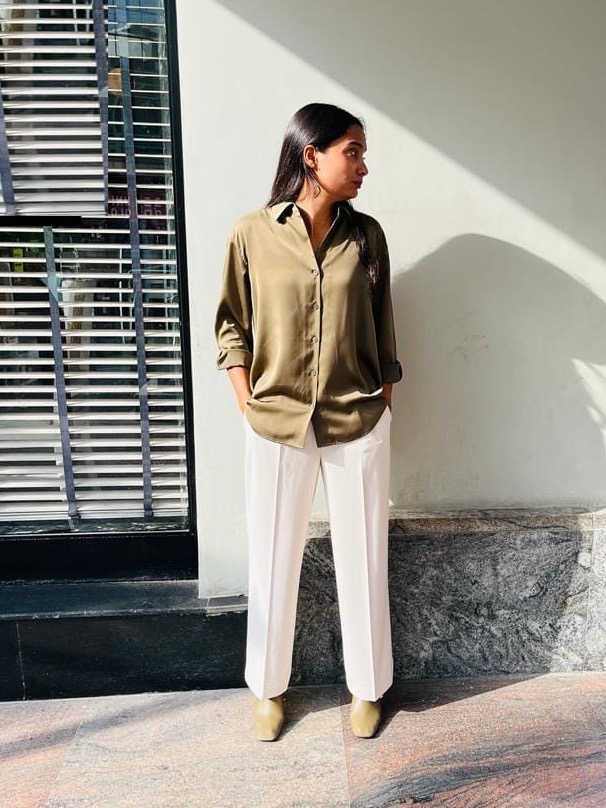 Check styling ideas for「Extra Fine Cotton Broadcloth Long Sleeve  Shirt、Pleated Wide Pants」