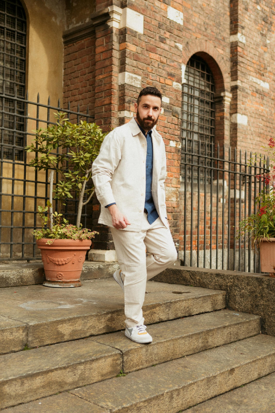 Uniqlo hot sale white blazer