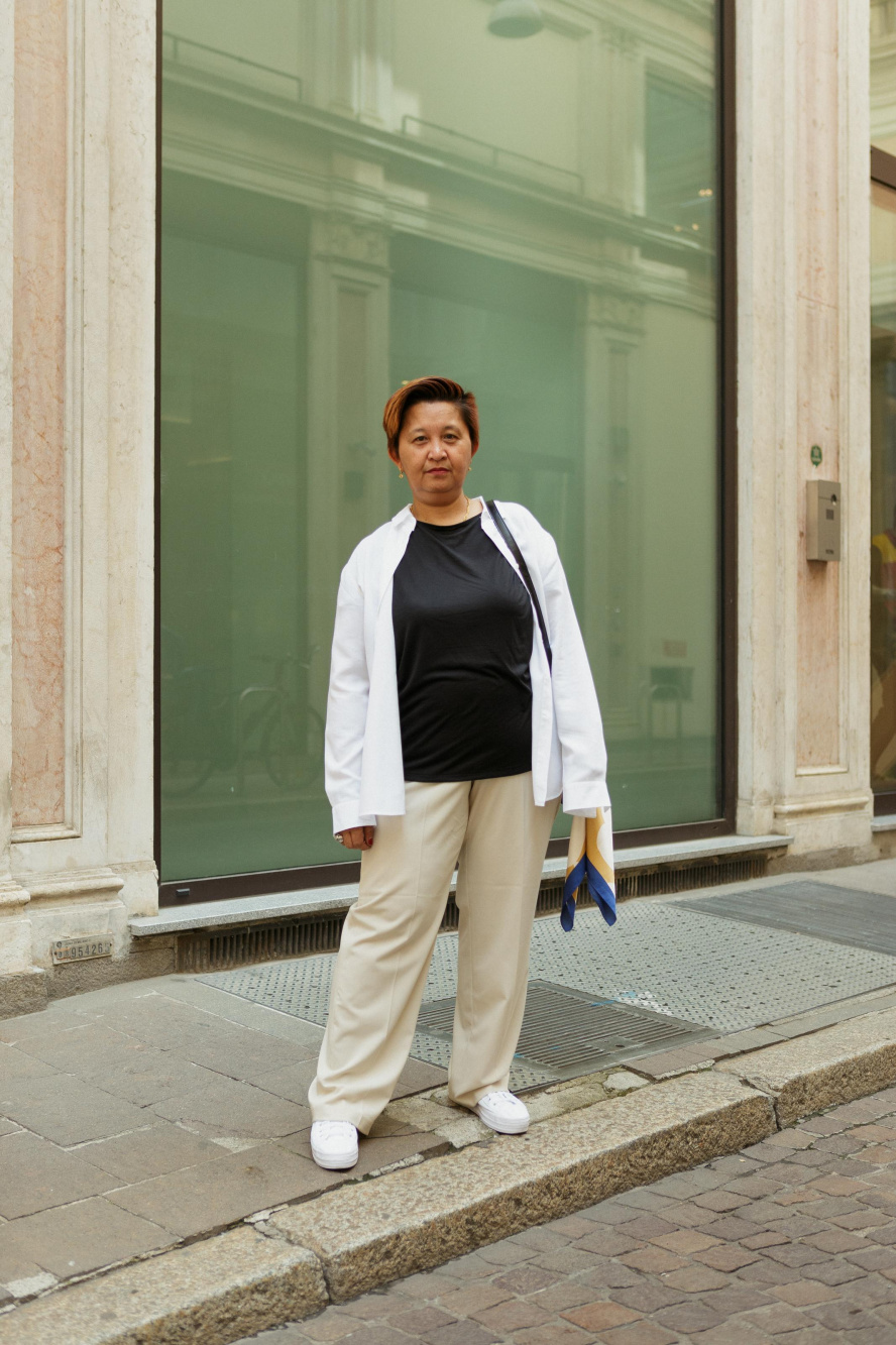 uniqlo stretch cotton blouse