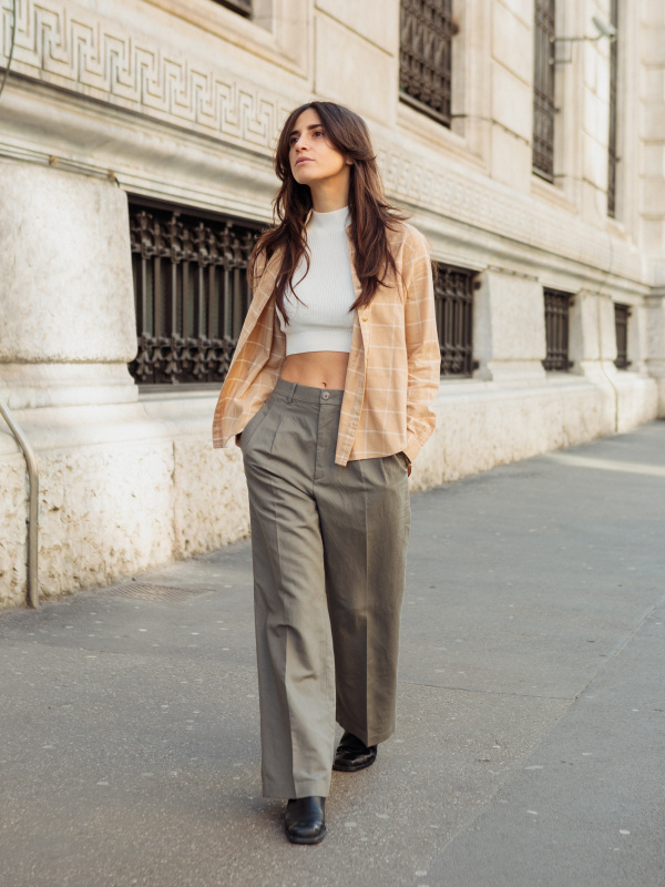 Linen-Cotton Pleated Pants