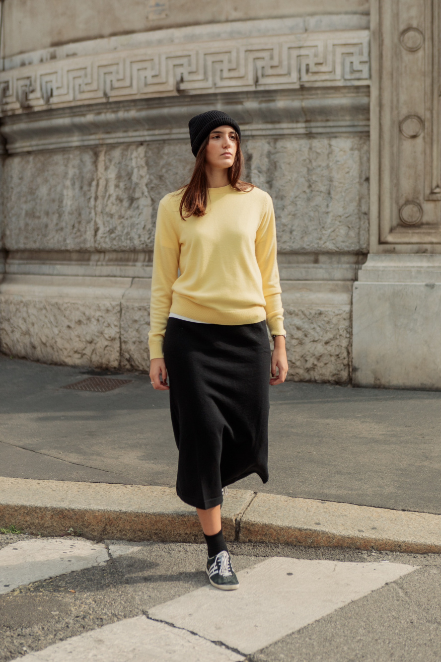 Grey skirt outlet yellow sweater