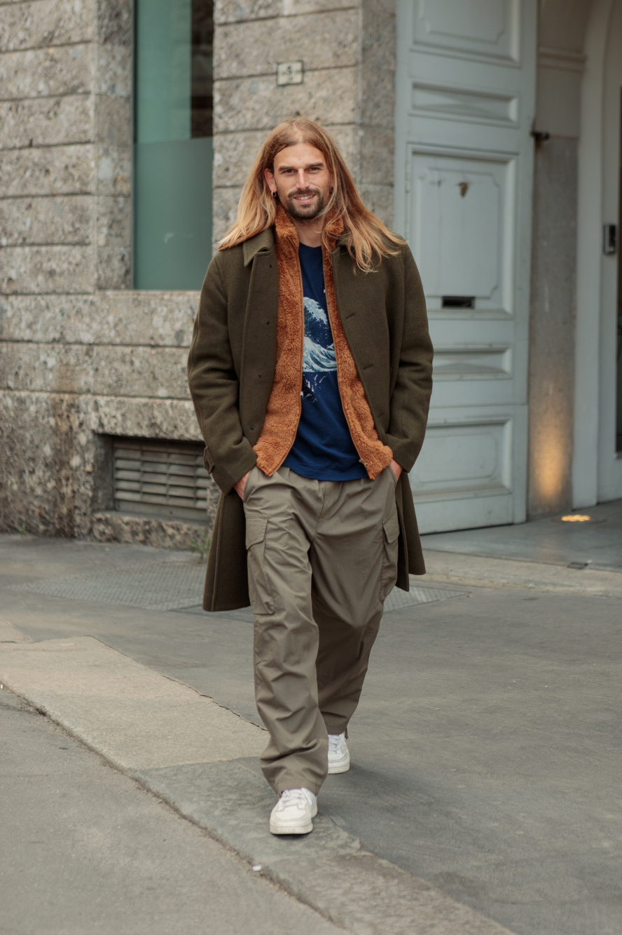 Check styling ideas for「Wide-Fit Parachute Cargo Pants」