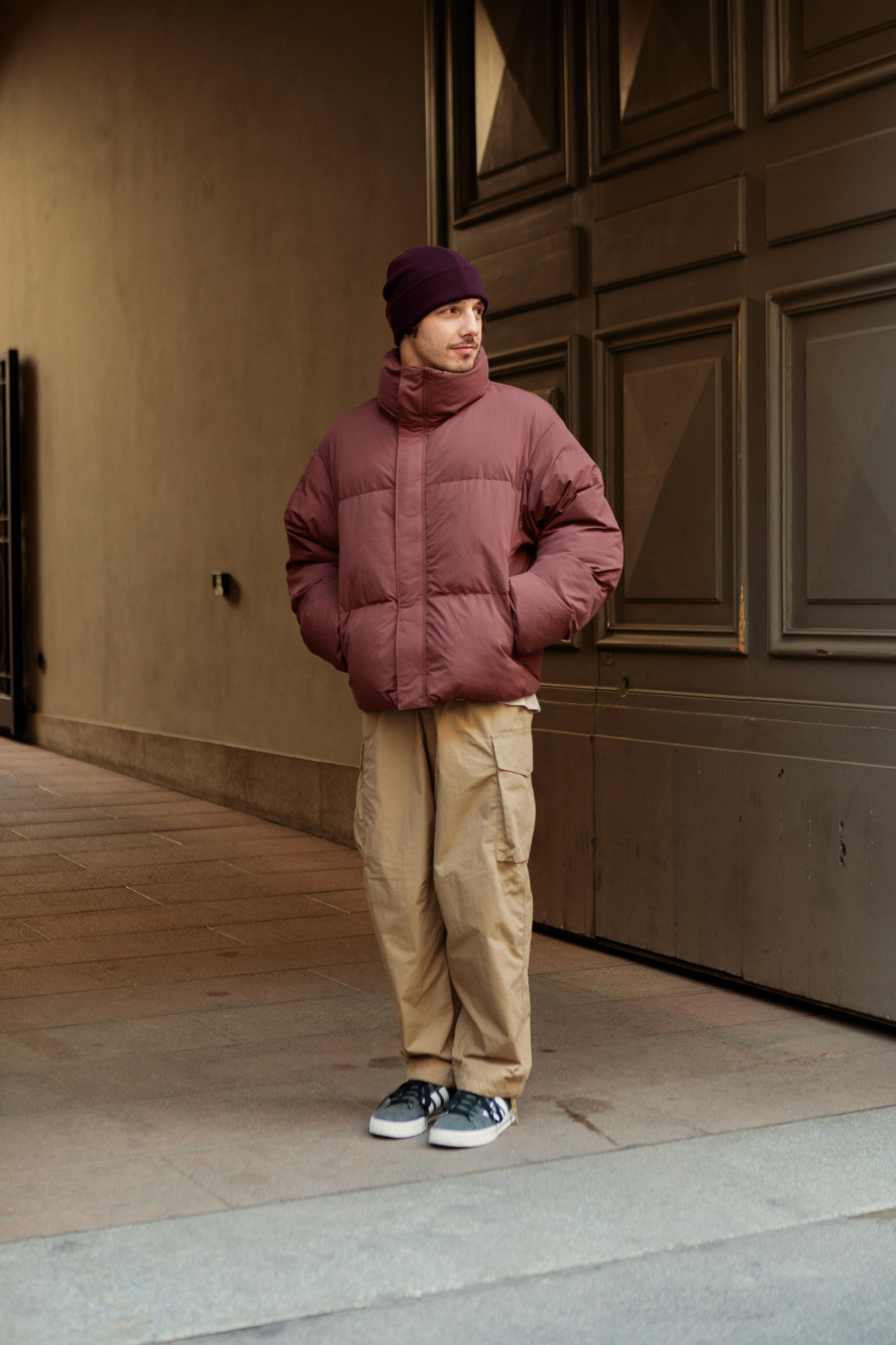 Check styling ideas for「U Wide Fit Parachute Trousers」