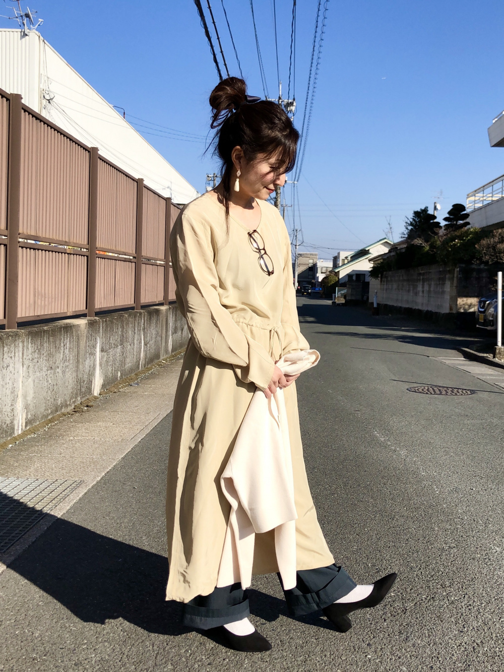 シャイニーレーヨンロングシャツワンピース（長袖）、パジャマパンツ