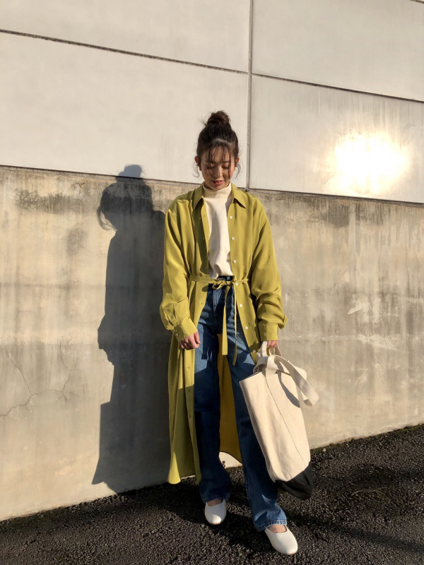 シャイニーレーヨンロングシャツワンピース（長袖）、スリムフィット 