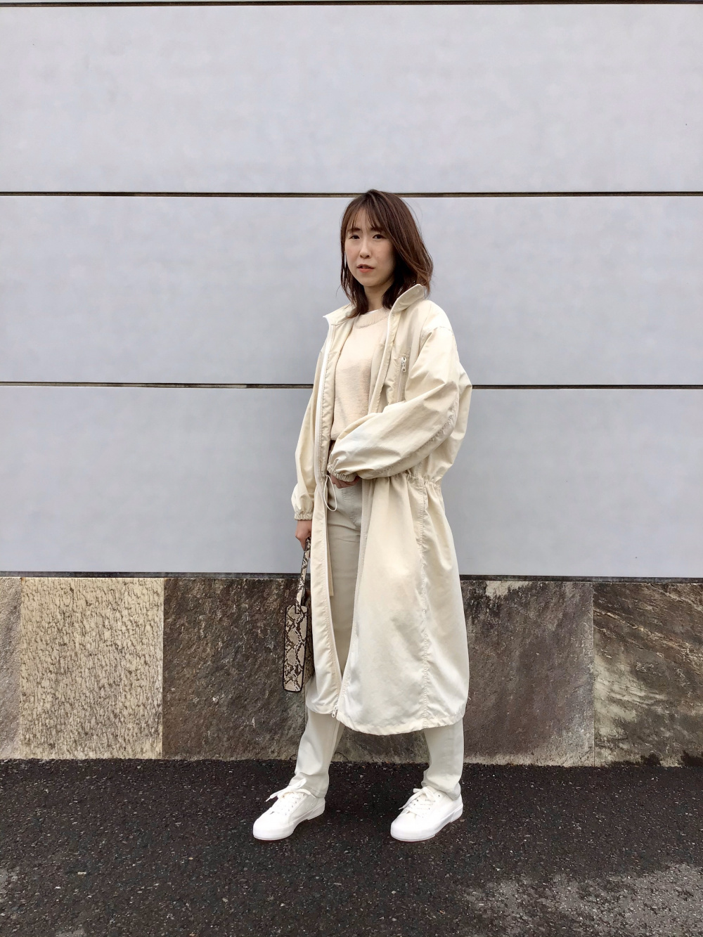 ユニクロ 2021ss ナイロンフーデットコートナチュラル Lサイズ UNIQLO - ユニクロ 2021ss ナイロンフーデットコートナチュラル L