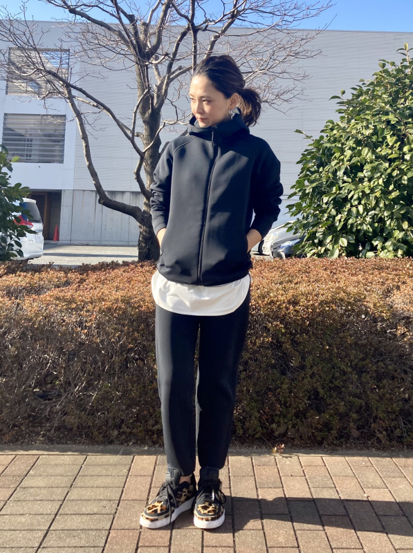 期間限定60%OFF! ユニクロ ウルトラストレッチ スウェットパンツ ネイビー S M UNIQLO ウルトラストレッチドライEXクルーネックT(半袖)