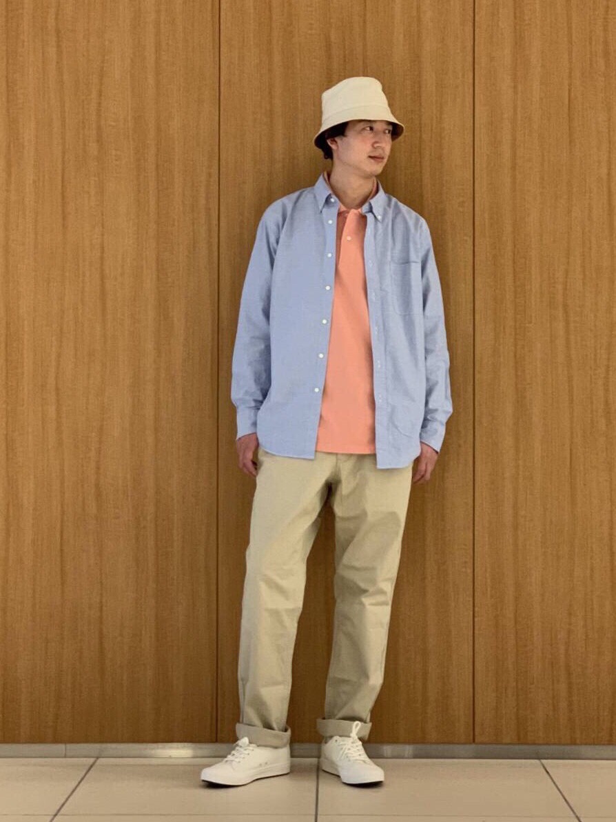 オックスフォードシャツ ボタンダウンカラー 長袖 ドライカノコポロシャツ 半袖 の着用コーディネート ユニクロ