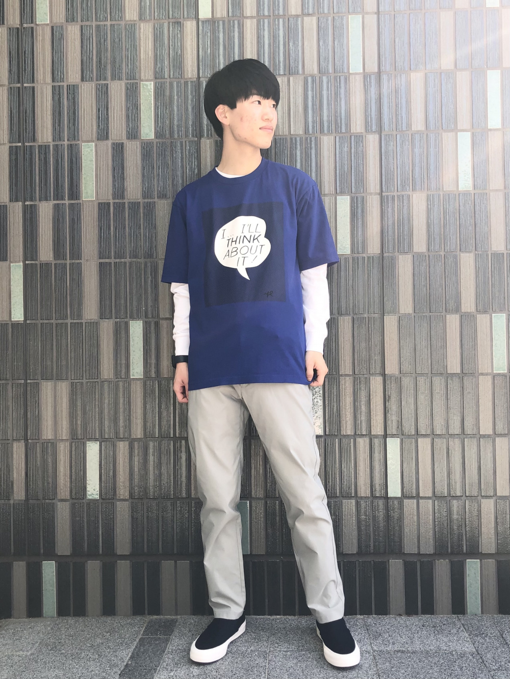 感動ジャケット セットアップ可能 感動イージーパンツ 丈72 78cm セットアップ可能 の着用コーディネート ユニクロ