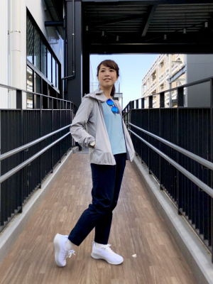 ユニクロ公式 | ポケッタブルUVカットパーカ