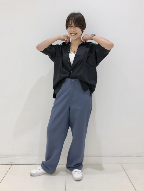 Women's 「レーヨンコットンレースvネックブラタンクトップ」styling