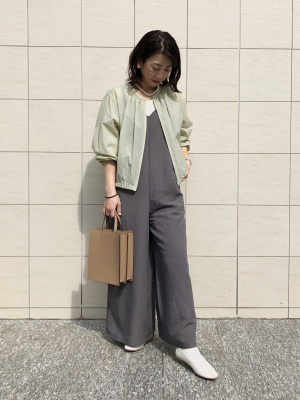 ユニクロ公式 | シャイニーレーヨンブラウス（長袖）