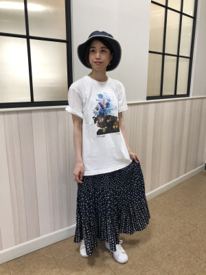 ユニクロ公式 | ルーヴル美術館：アート アンド ロジック by ピーター