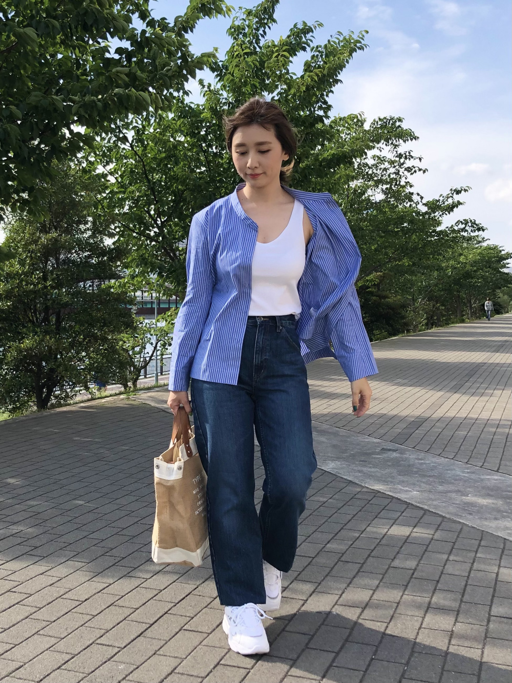 Check styling ideas for「U Regular-Fit Straight Jeans」