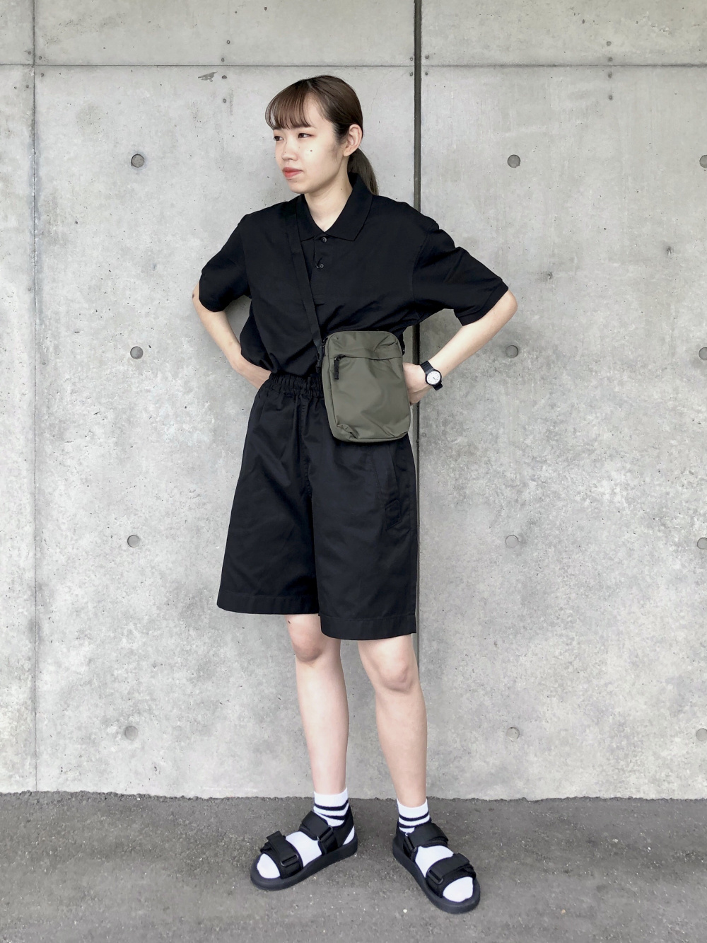 Check styling ideas for「U Easy Wide-Fit Shorts」