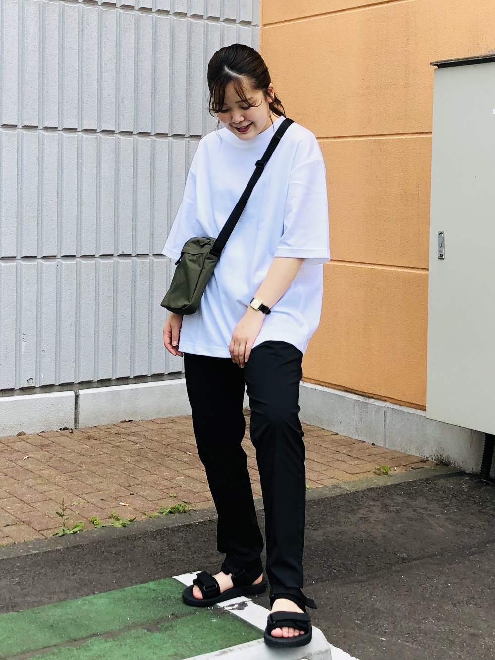 Check styling ideas for「AirSense Relaxed Pants (Ultra Light