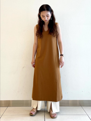 3D Knit Ribbed Front Slit Long Pants (Mame Kurogouchi