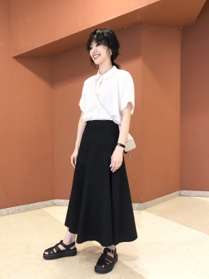 ユニクロ公式 | レーヨンブラウス（半袖）