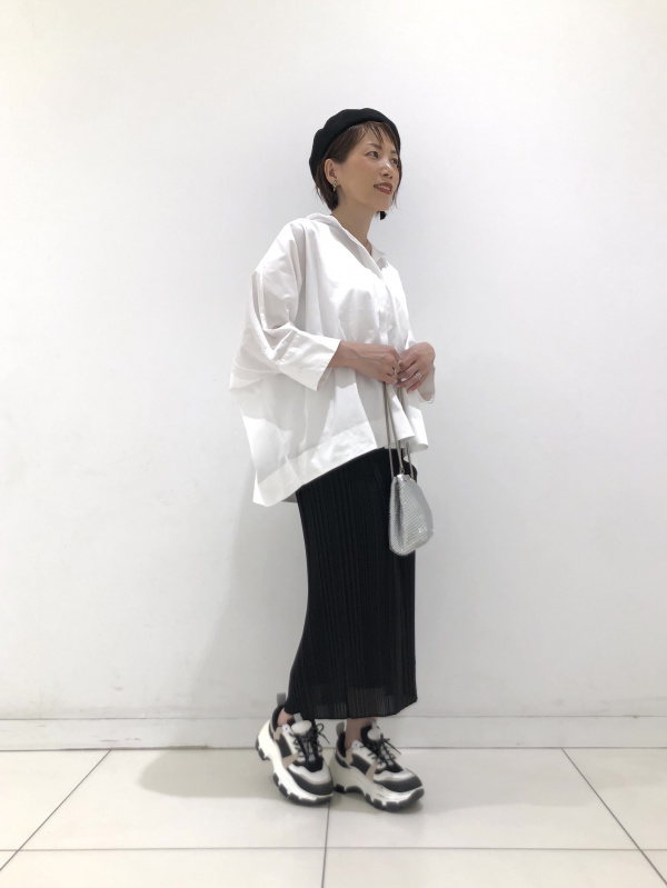 あきこページ Outfit ideas of Akiko(飯塚店) | UNIQLO US