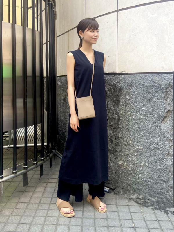 委任する 模倣 デイジー ユニクロ ブラ トップ ワンピース 修理可能 組み合わせる 火炎